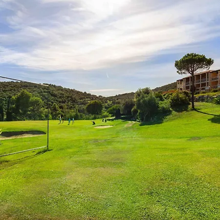 2 Pieces Pour 4 Avec Piscine, Parking Et Climatisation - Fr-1-504-682 * Saint-Raphael (Var)